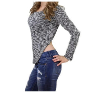 Crop sweater